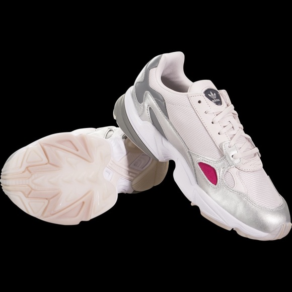 🆕 | 💕 Adidas Falcons - Picture 13 of 14